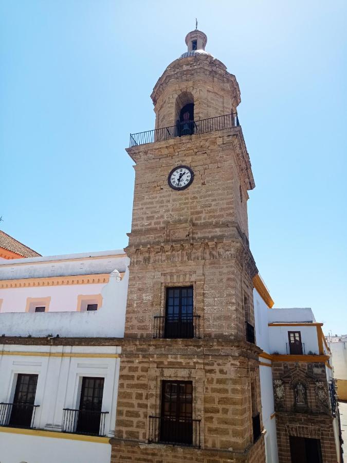 Apartamentos Plaza Santo Domingo Cádiz Exterior photo