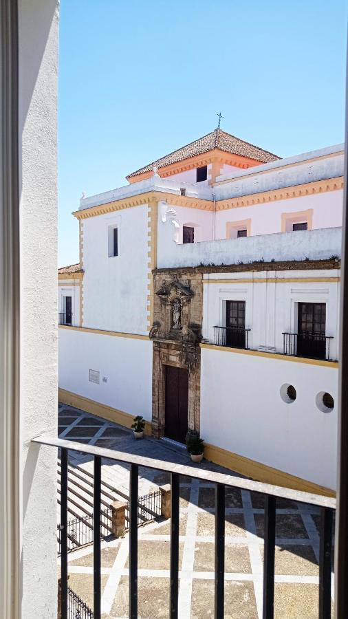 Apartamentos Plaza Santo Domingo Cádiz Exterior photo